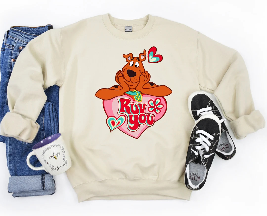 Valentine's Scooby Do Sweatshirt, Cute Valentine , Valentine's Gift for Couples, Valentine Scooby... | Etsy (US)