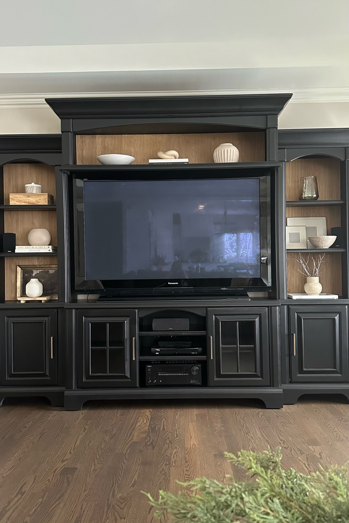 Shelf styling inspo 

#LTKhome #LTKfindsunder50 #LTKstyletip