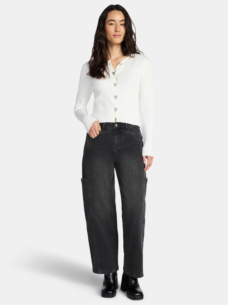 Madden NYC Women's Straight Leg Skater Jeans, 29" Inseam, Sizes 00-18 | Walmart (US)