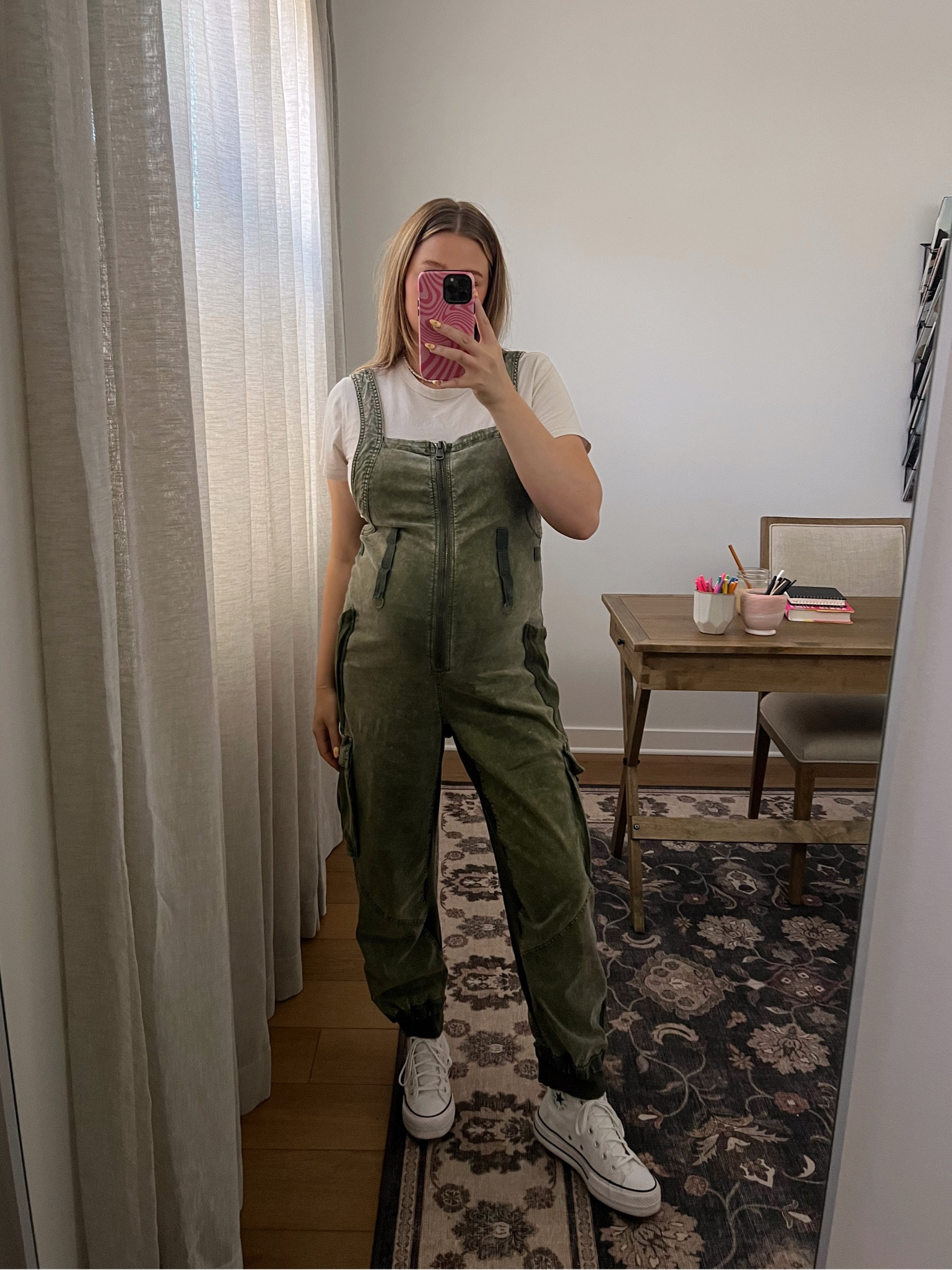 Size medium (tts don’t size up for pregnancy) in these overalls! Stretchy and soft material that works great with a bump also! Sneaks tts 7.5 and tshirt is size 8 from lululemon 



#LTKshoecrush #LTKunder100 #LTKbump