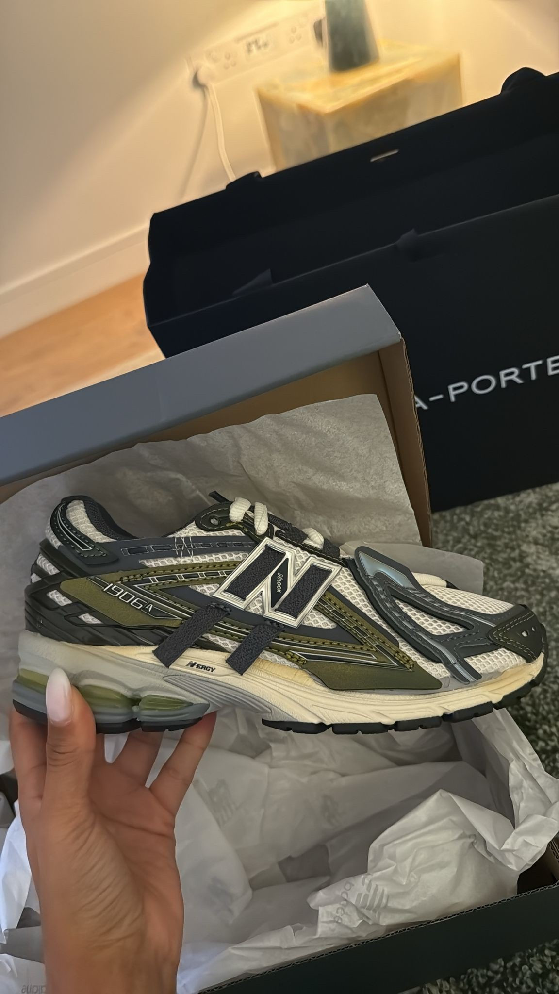 new fave trainers 💚

New balance / spring trainer / capsule wardrobe / activewear / gym / London / city break / casual outfit / sneakers / shoes 

#LTKuk #LTKspring #LTKsummer