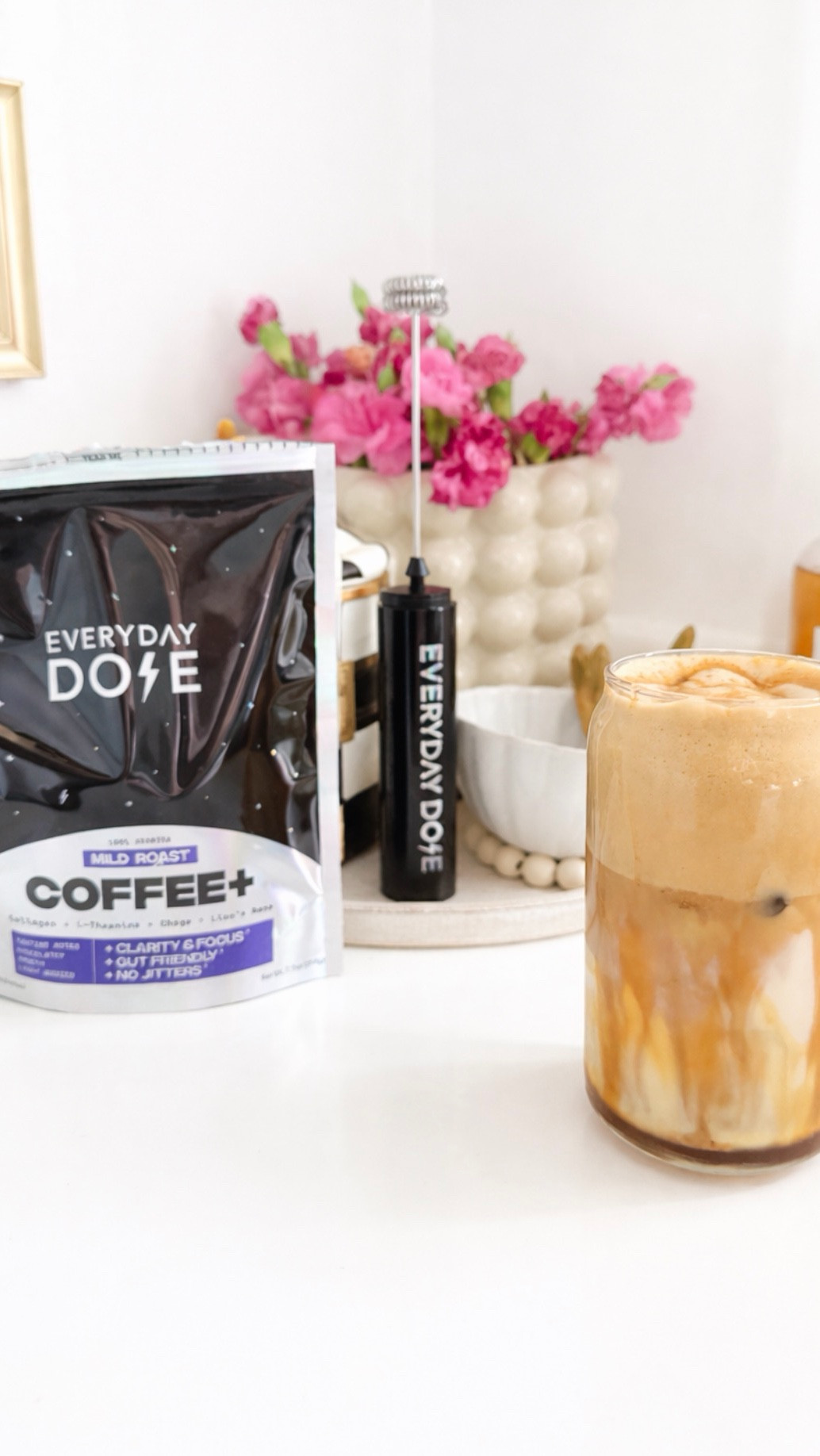 I didn’t think I’d actually switch from coffee but here we are ☕️🤎
This has been my little daily upgrade lately #everydaydose #functionalcoffee #wellnessroutine #icedcoffee #homecafe #ad