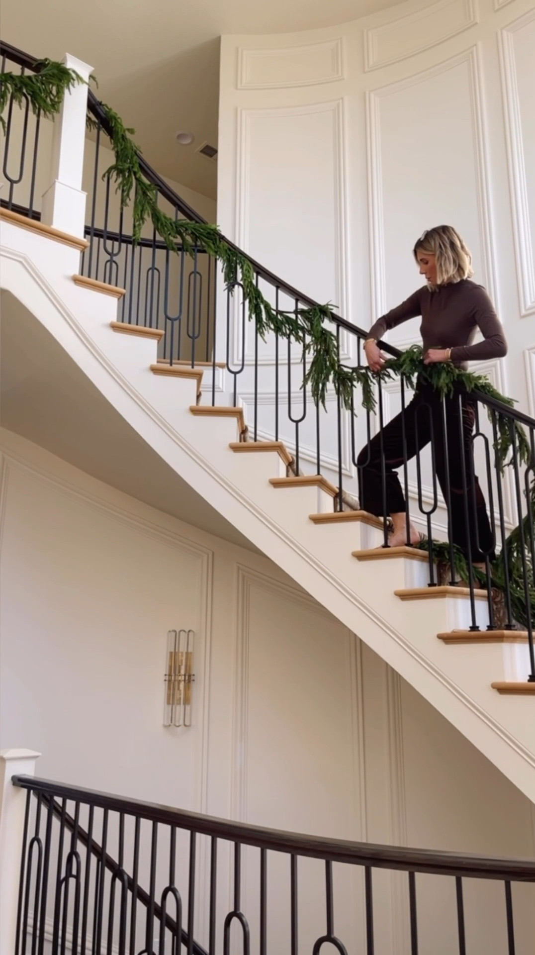 My staircase garland for the holiday season. 

#LTKHome #LTKHoliday