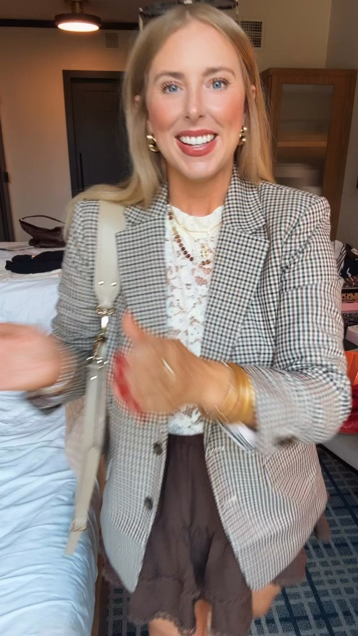 LTK con outfit! Plaid blazer, lace top and brown skort!

#LTKCon #LTKootd