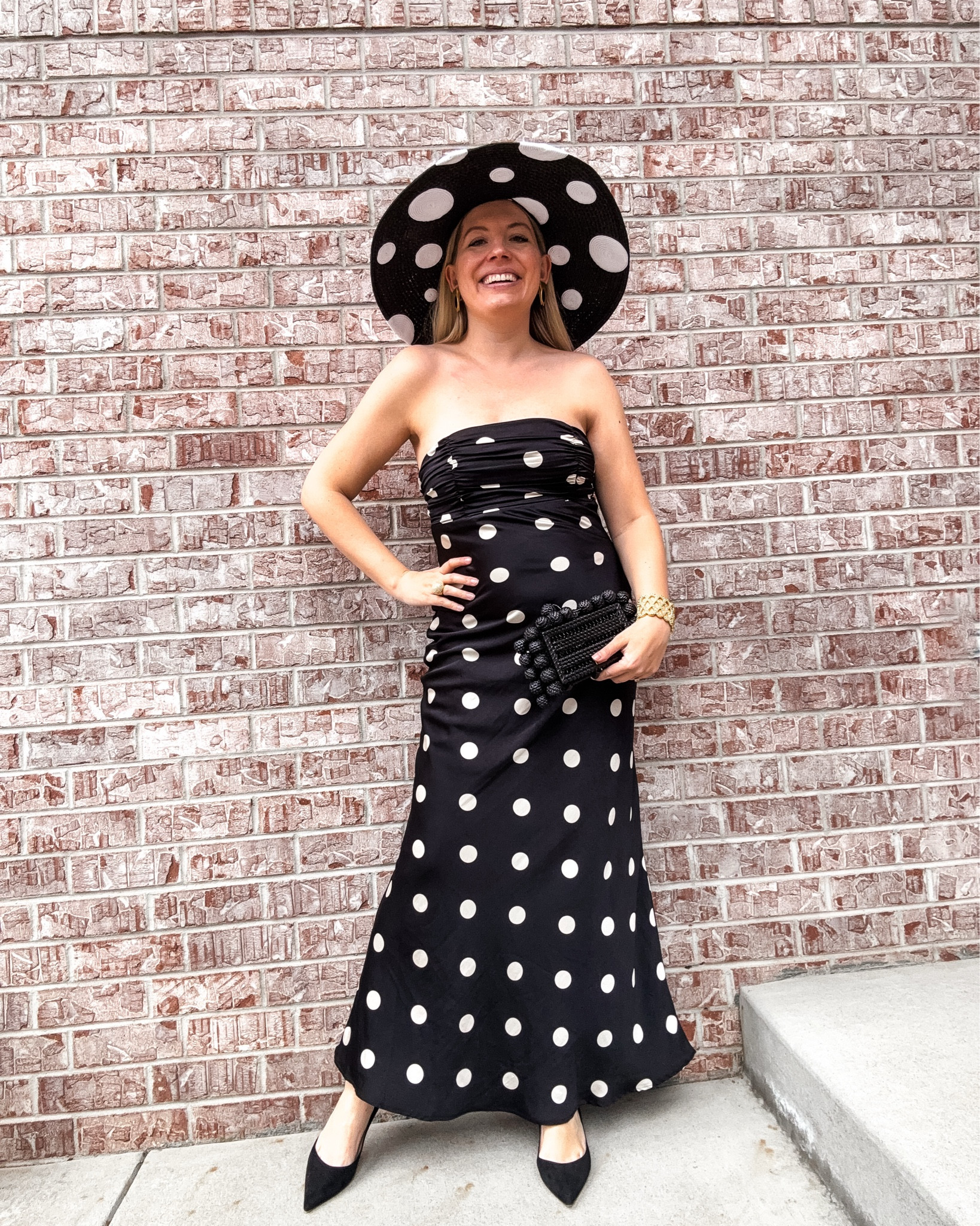 Hats!!!
Whether you are looking for a chic Derby fascinator, a wedding guest look (I wish Americans wore more hats at weddings- make this happen, please!) or something fit for a garden party, today I’m rounding up some of my current faves!

#LTKWedding #LTKSeasonal #LTKStyleTip