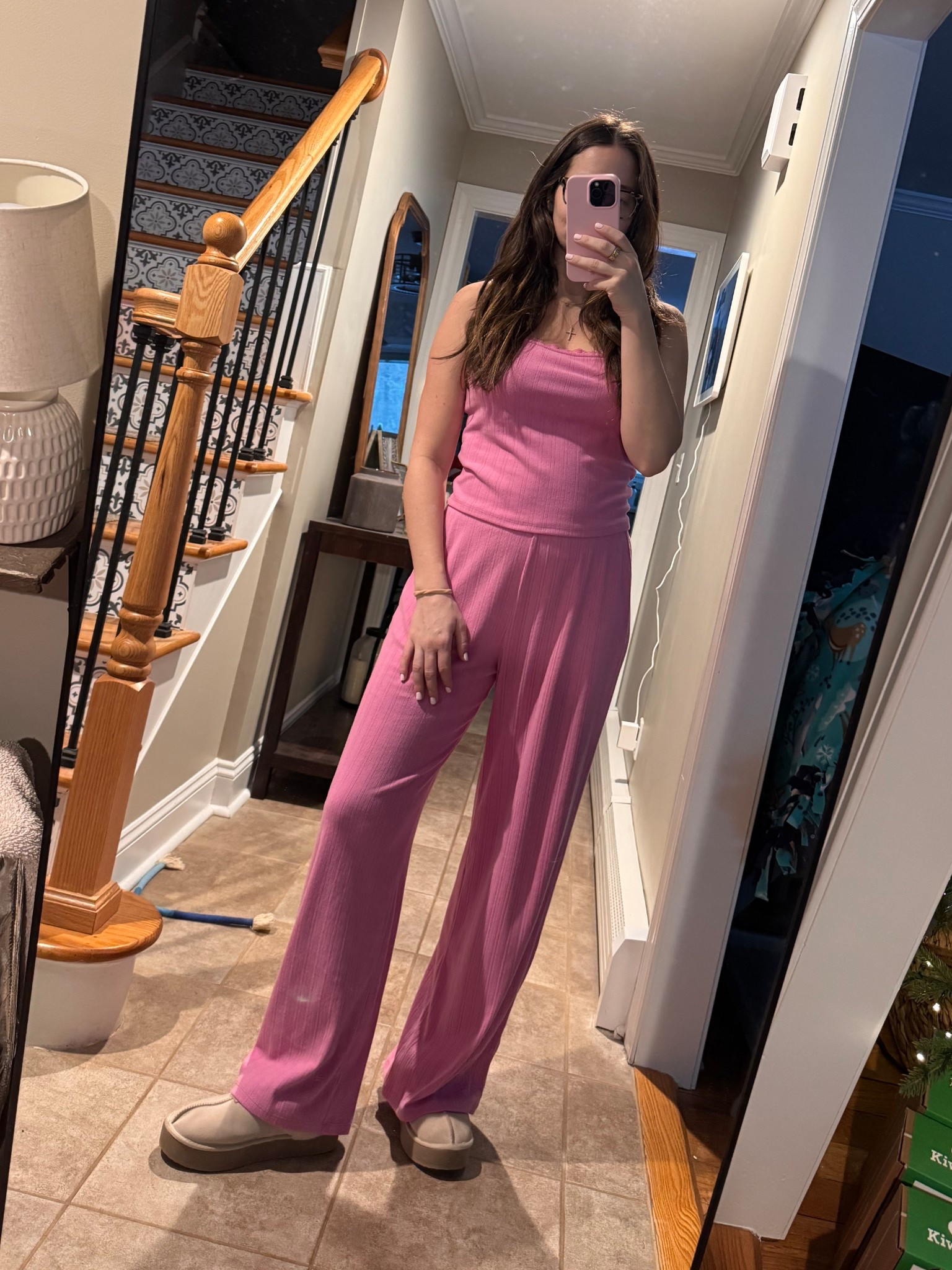 can confirm that these Abercrombie pajamas are SO insanely soft & comfy 

I’m wearing size medium in both 

#LTKFindsUnder100 #LTKFindsUnder50 #LTKSaleAlert