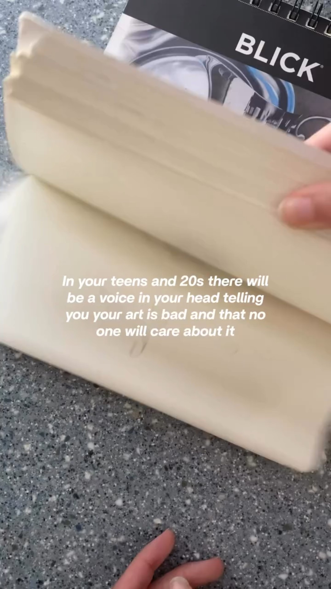 If I listened to that voice that told me I was weird or thay it was cringey to share my work felt I never would never have gotten the opportunities I have today, so never listen to that voice of self doubt because you’re capable of more than you can imagine!! ♥️♥️ #artistofinstagram