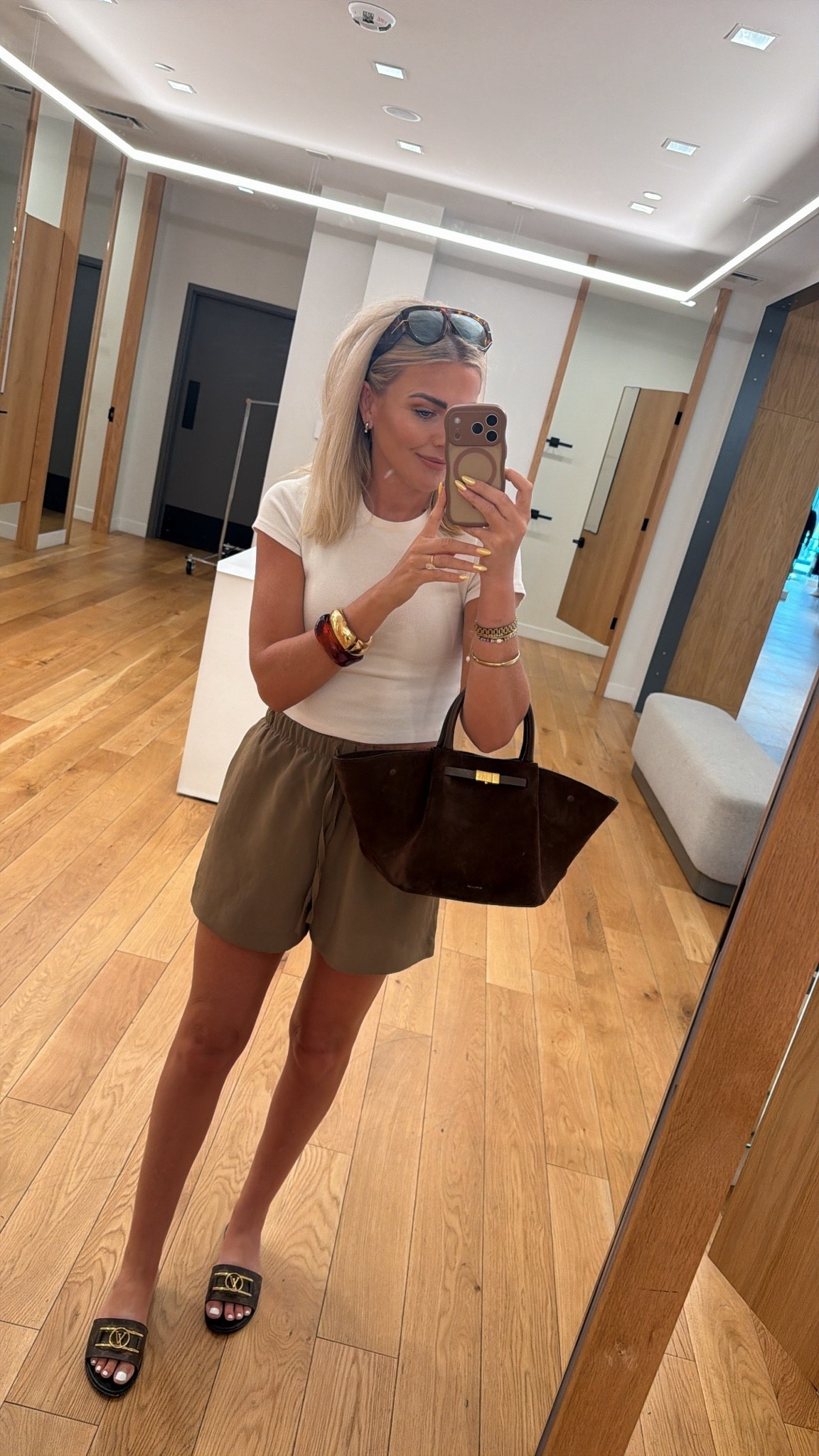Medium crop tee - aritzia 

Small shorts - aritzia (fit longer, I’m 5’8) sooooooo good