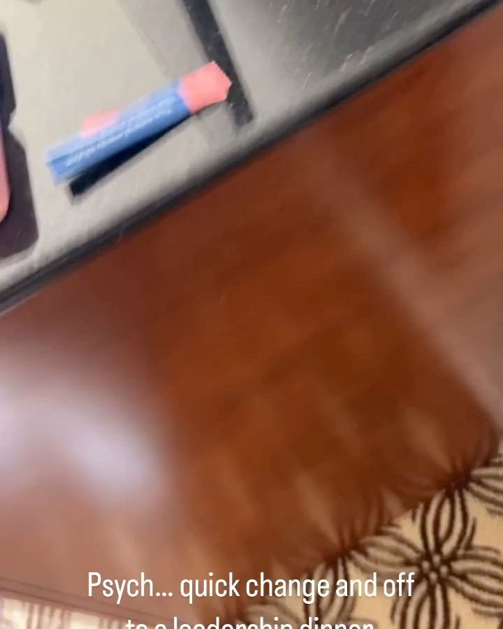 Work wife mode activated 

#LTKFindsUnder100 #LTKWorkwear #LTKFindsUnder50