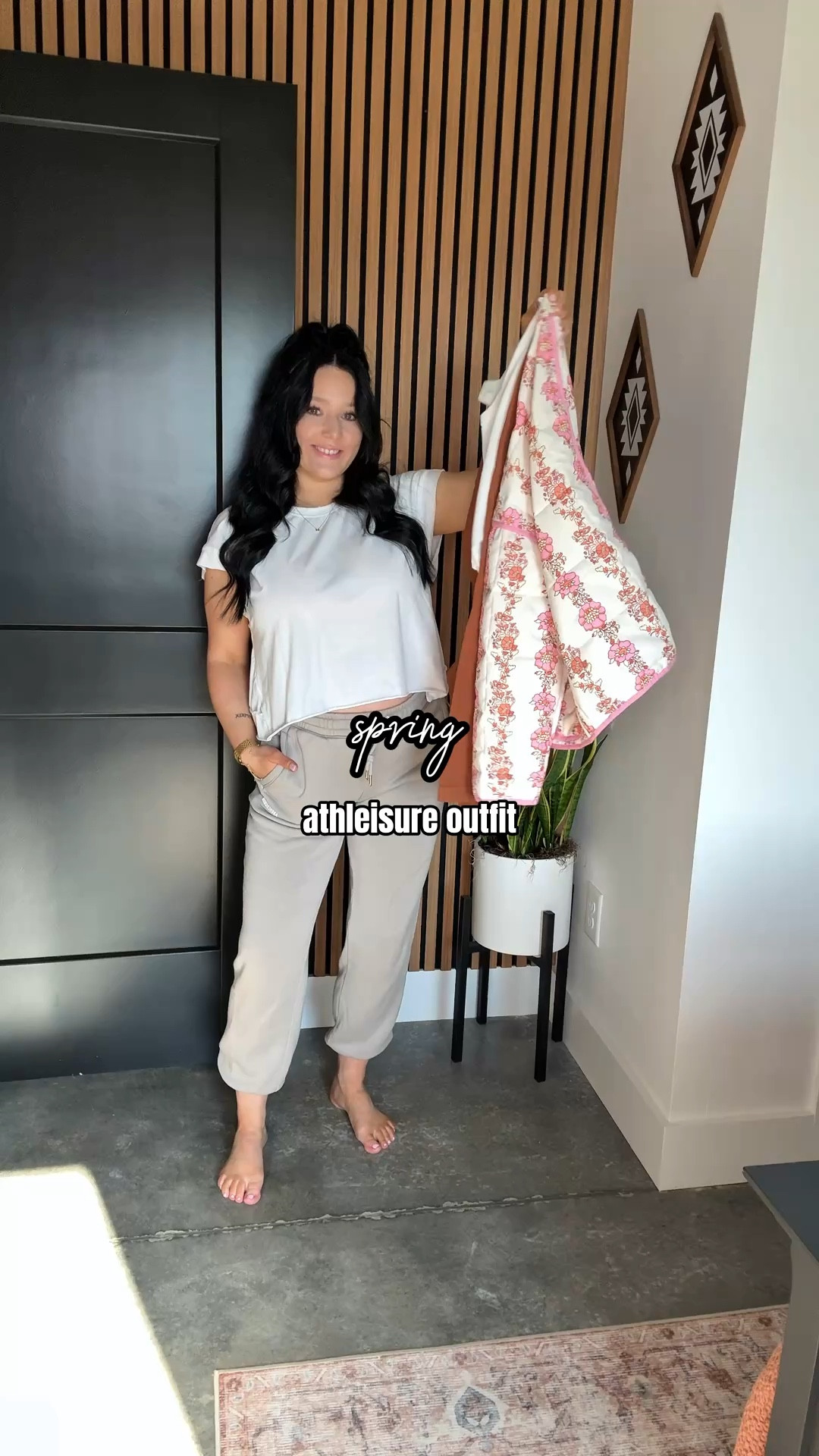 Bump Friendly Spring Athleisure Outfit 🌸

Tank Top - xs
Bralette - medium
Lightweight Jacket - small
Leggings - medium

You can catch me in athleisure outfits 24/7 👏🏼 Love the spring vibes of this one with this lightweight pink floral jacket paired with these brown ribbed leggings! Finished the look with a basic white tank top, some white platform vans sneakers & the best amazon sunglasses! 



#LTKootd #LTKgrwm #LTKBump