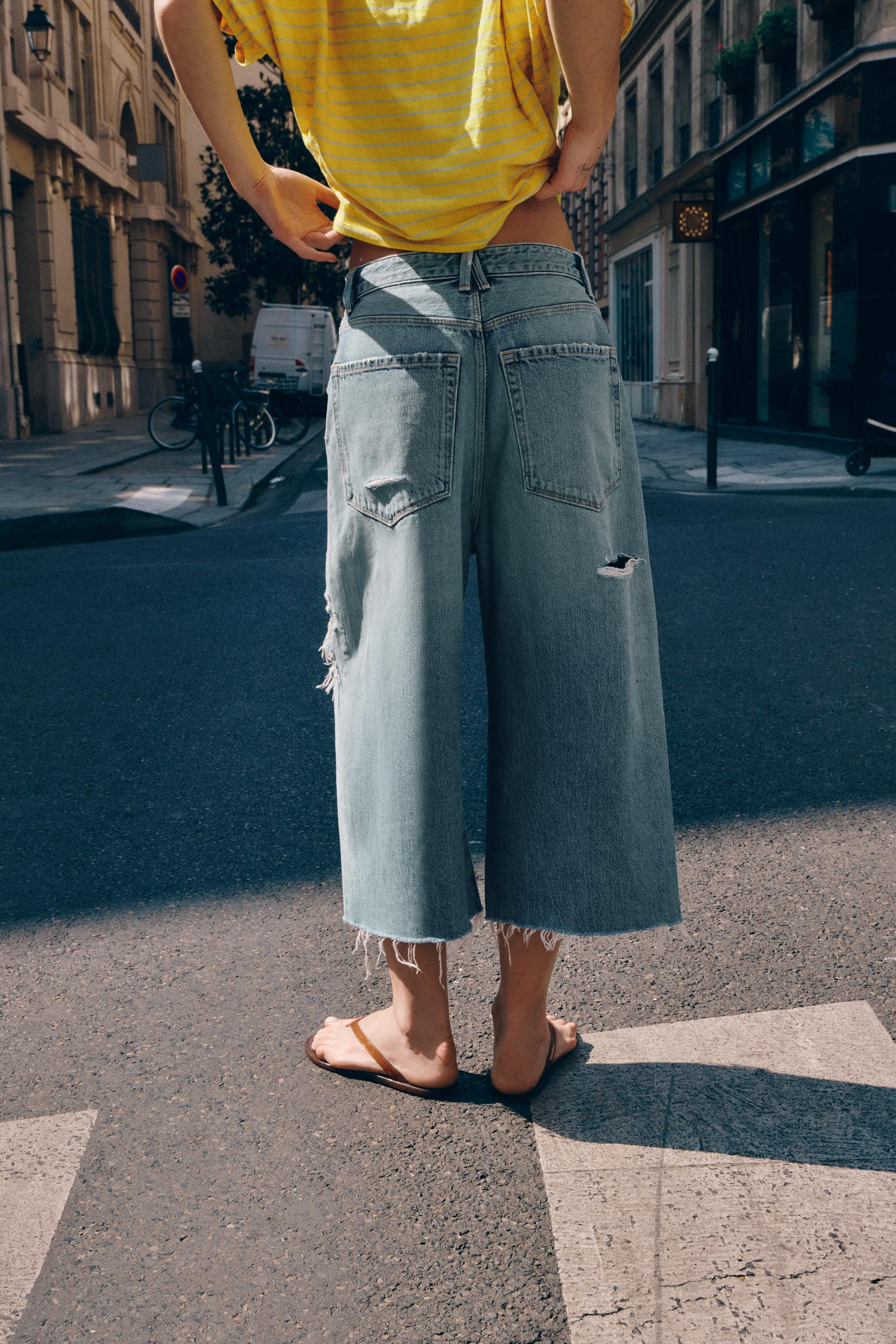 MID-RISE RIPPED BAGGY DENIM JORTS | Zara US