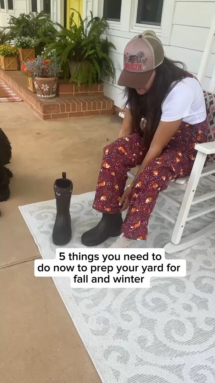 Gardening outfit and supplies!

Duluth Trading Co, Amazon, Walmart, gardening, fall gardening, gardening essentials

#LTKootd #LTKOver40 #LTKSeasonal
