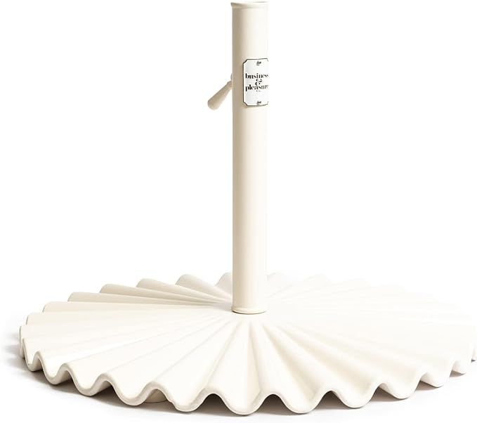 Business & Pleasure Co. The Clamshell Base - Outdoor Patio Umbrella Base - Antique White, 55lbs  ... | Amazon (US)