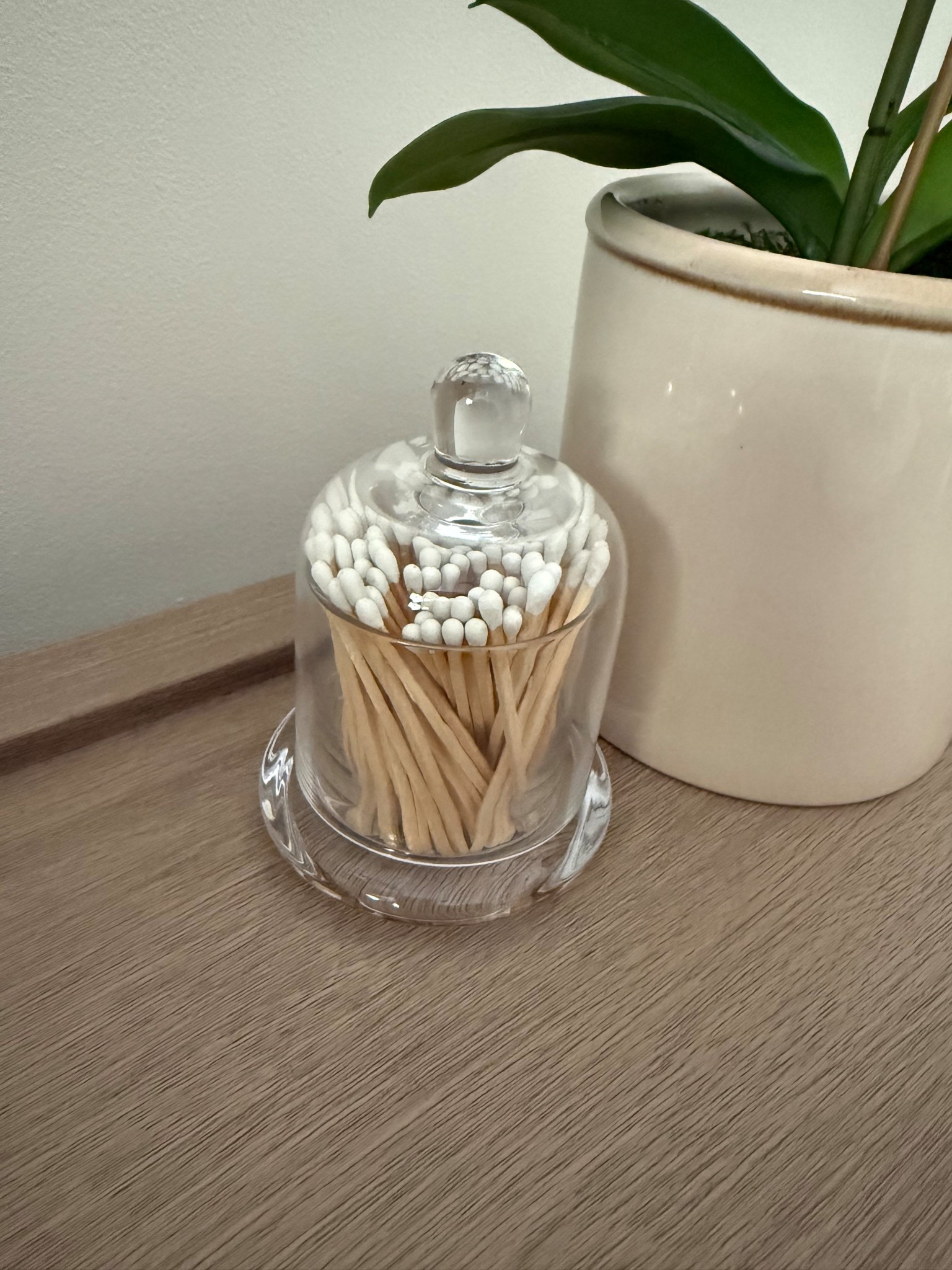 Beautiful cloche match holder. I easily took off the sticker on the side (I prefer a clean look). The perfect addition to any candle! 