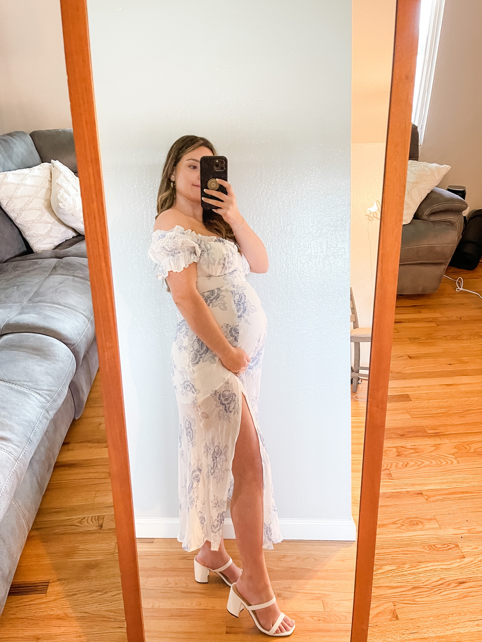 Baby shower dress. Hello Molly dress. Bump friendly. Size small. 

#LTKbump #LTKFind #LTKtravel