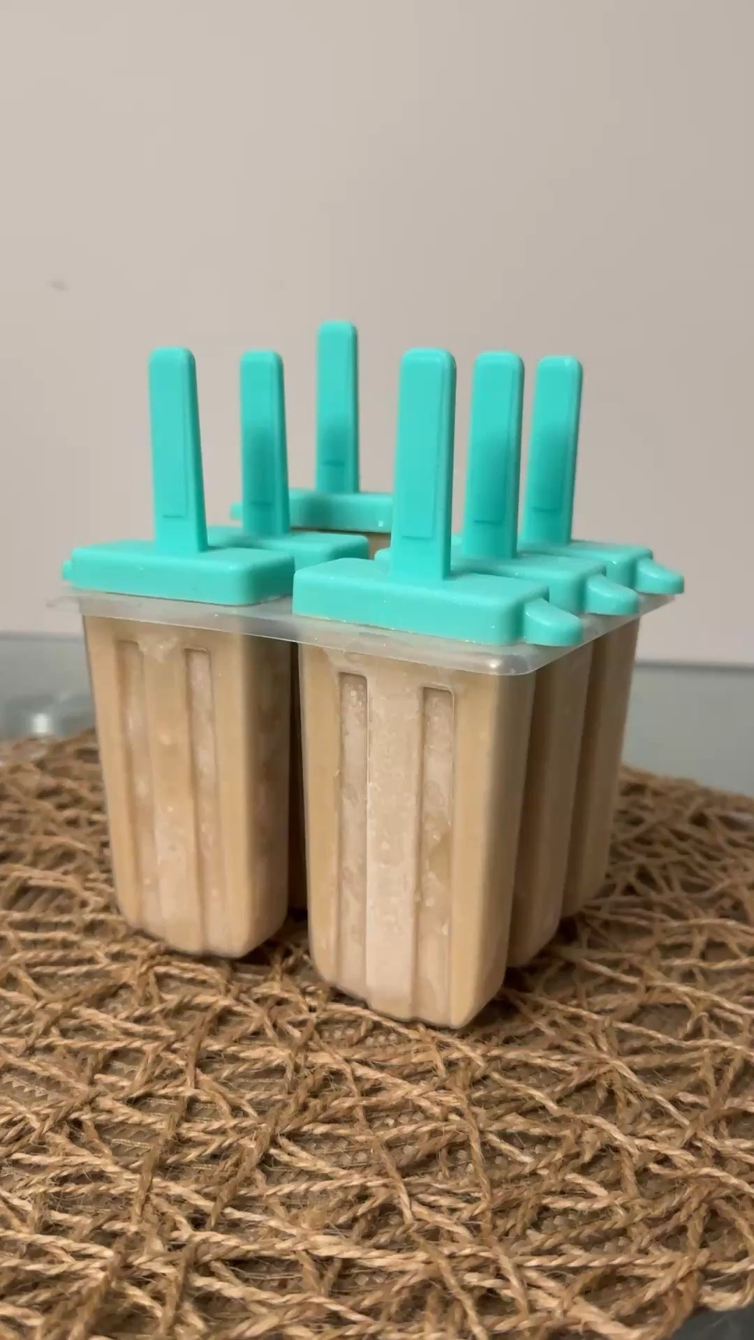 DIY Popsicles with these cute ice pop molds! 

#snack #diy #dessert 

#LTKHome #LTKFamily #LTKFindsUnder50