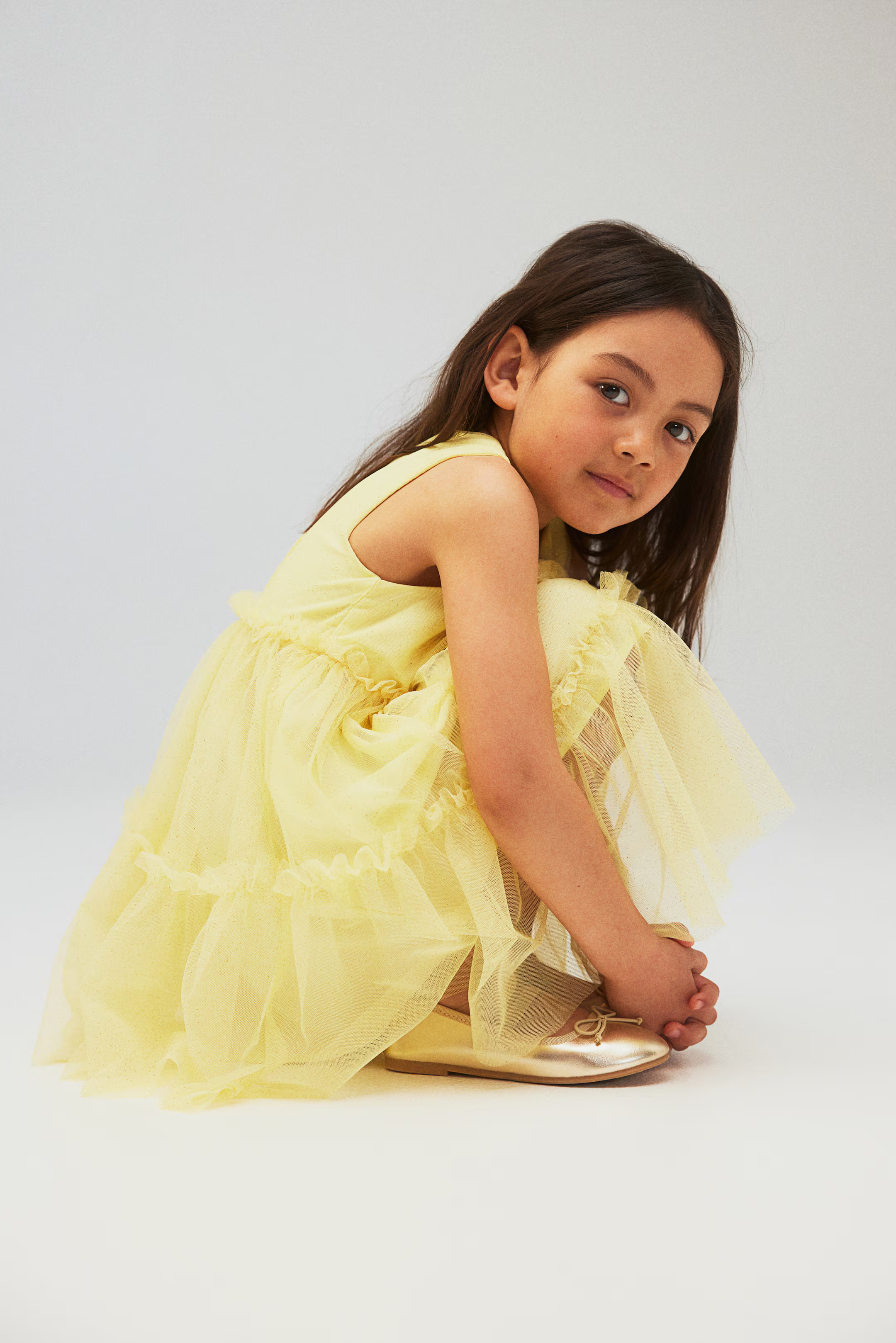 Frill-trimmed tulle dress | H&M (UK, MY, IN, SG, PH, TW, HK)