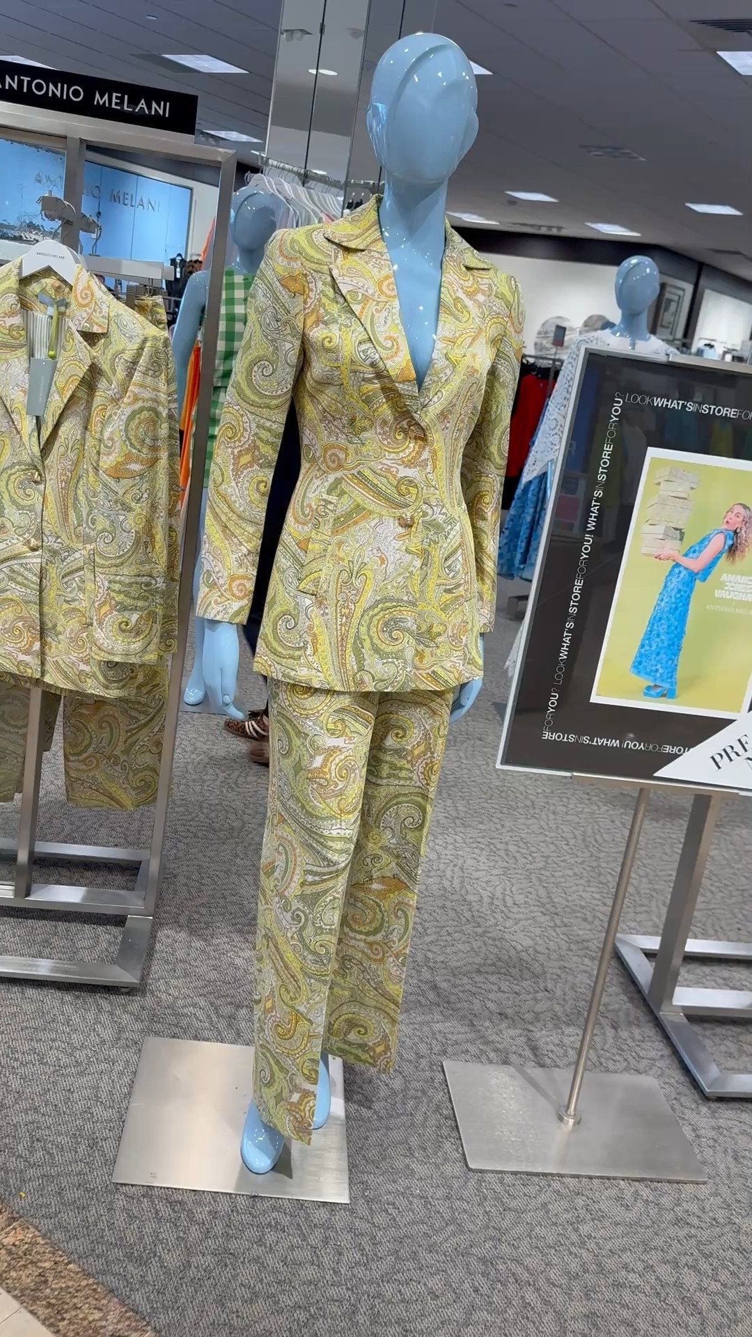 Y’all this is so pretty!! I’m totally wearing this together and separate! 

#LTKstorytime #LTKdayinmylife #LTKOver40