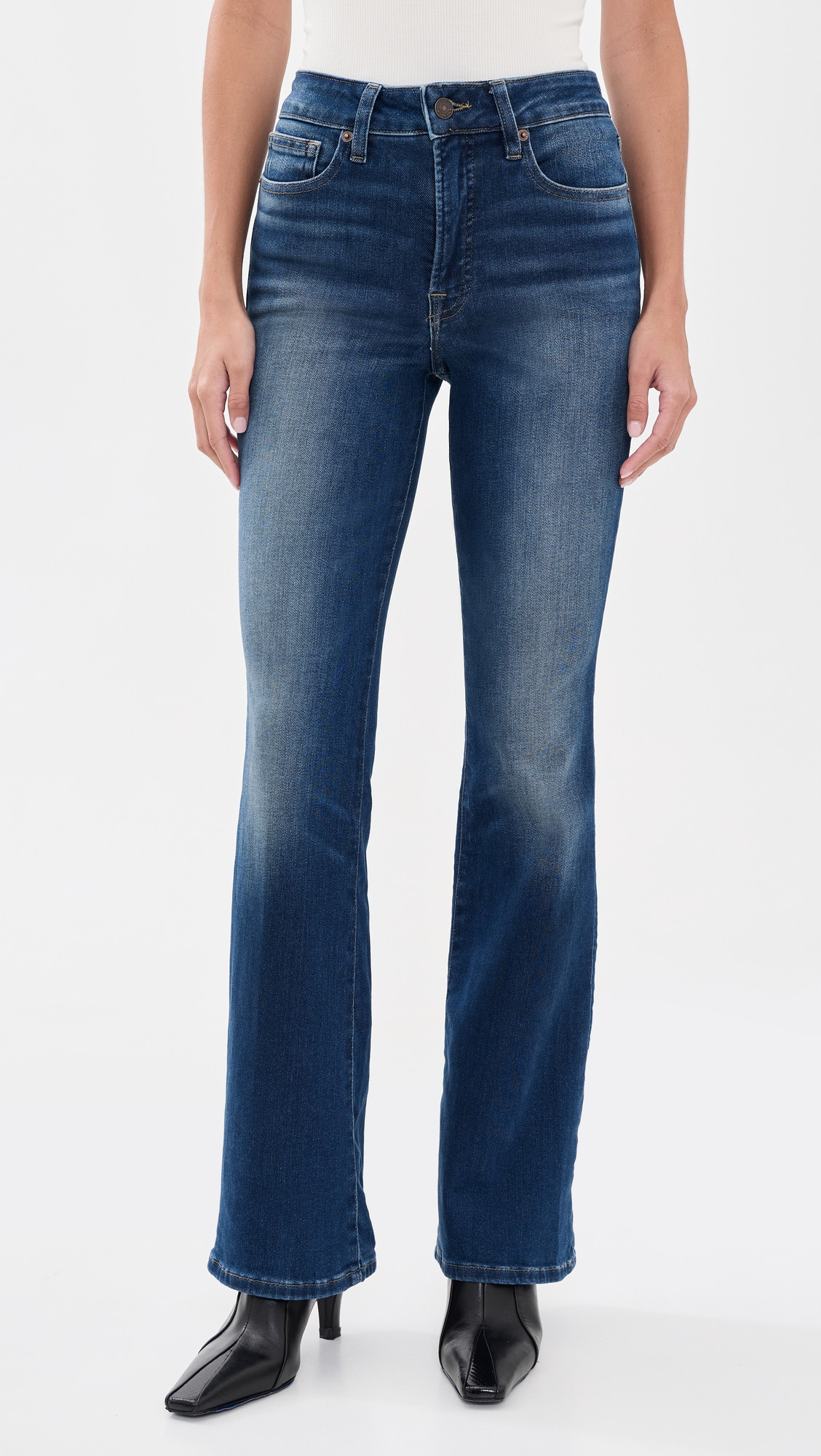 Good American Soft Tech Good Classic Bootcut Jeans Newcrest 10 | Shopbop