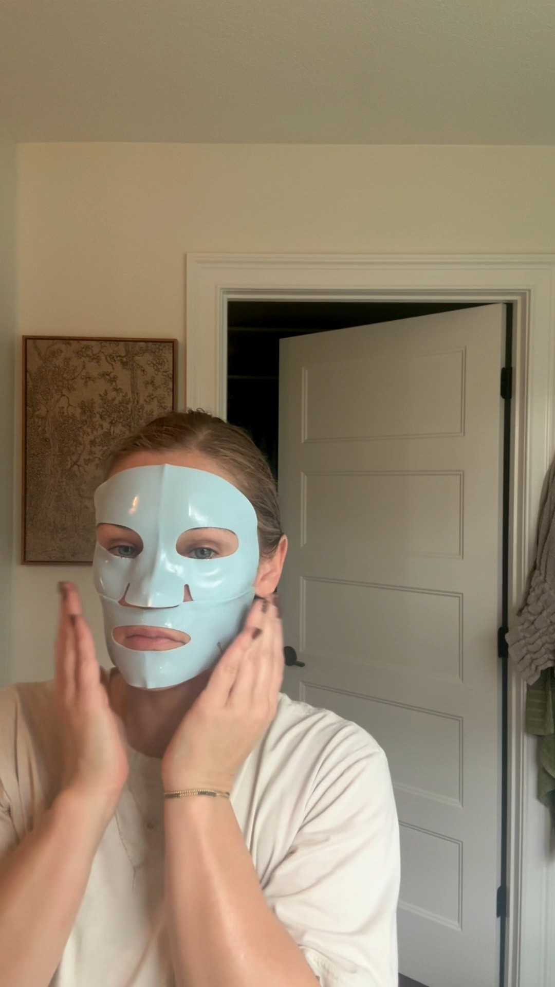 Friday everything shower after a full week of teaching 🤍
Hot room, early mornings, strong bodies — this is the reset.
Linked everything that makes it feel luxe.

#LTKActive #LTKBeauty