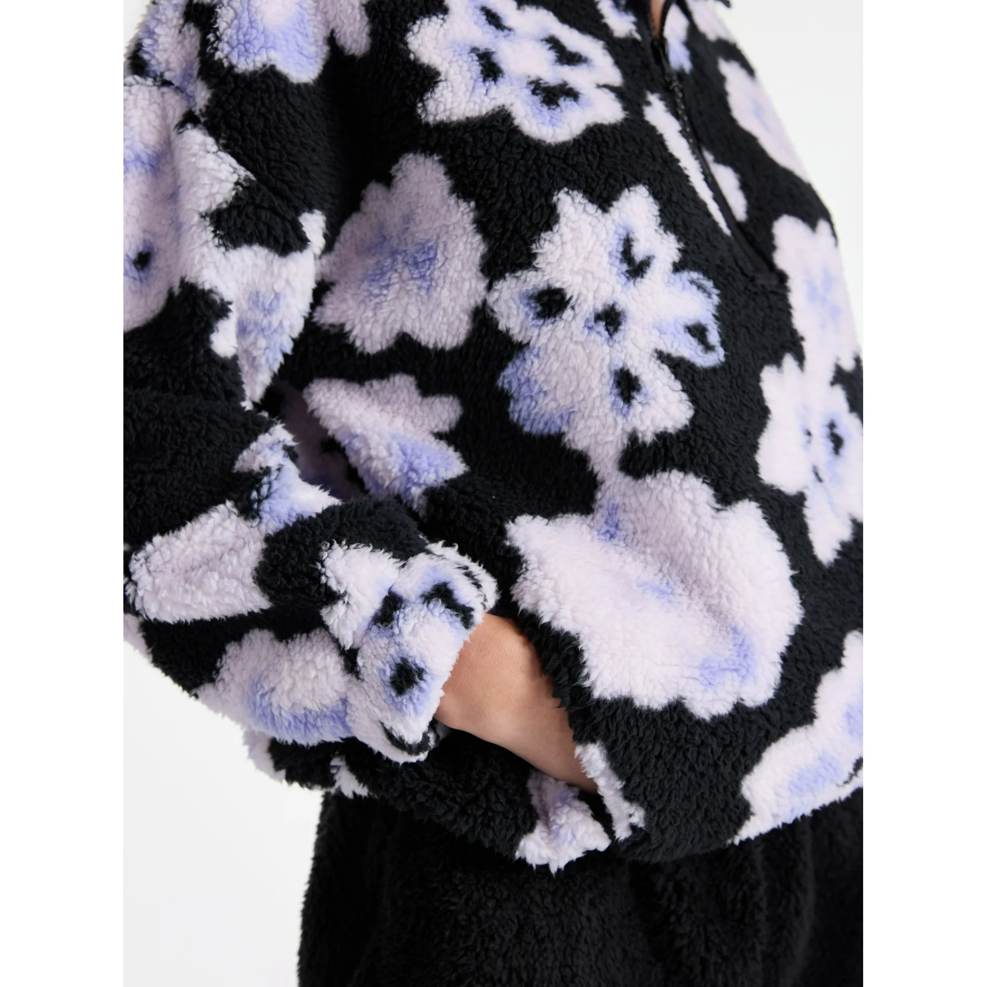 No Boundaries Plush Half-Zip Pullover, Women's | Walmart (US)