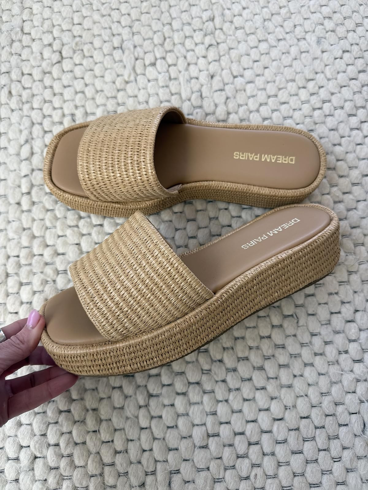 Platform sandals

Spring shoes

sandals  footwear  shoes  summer shoes

#LTKmomlife #LTKgrwm #LTKootd