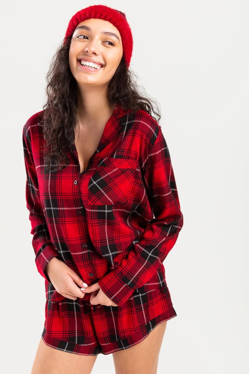 Jolene Plaid Lounge Top | Francesca’s Collections