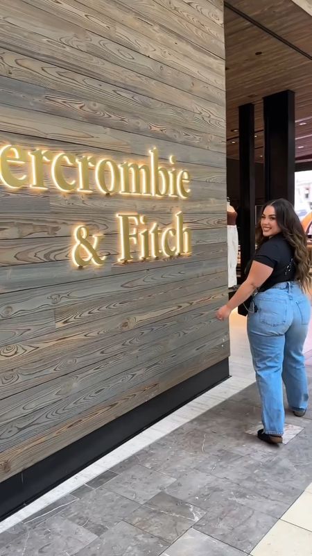Inside the dressing room at Abercrombie trying on some Curve Love jeans & cargos! Get 20% off with code AFLTK from now through Sunday! Wearing size 32 in jeans and 33 in the cargos

#LTKmidsize #LTKSale #LTKplussize