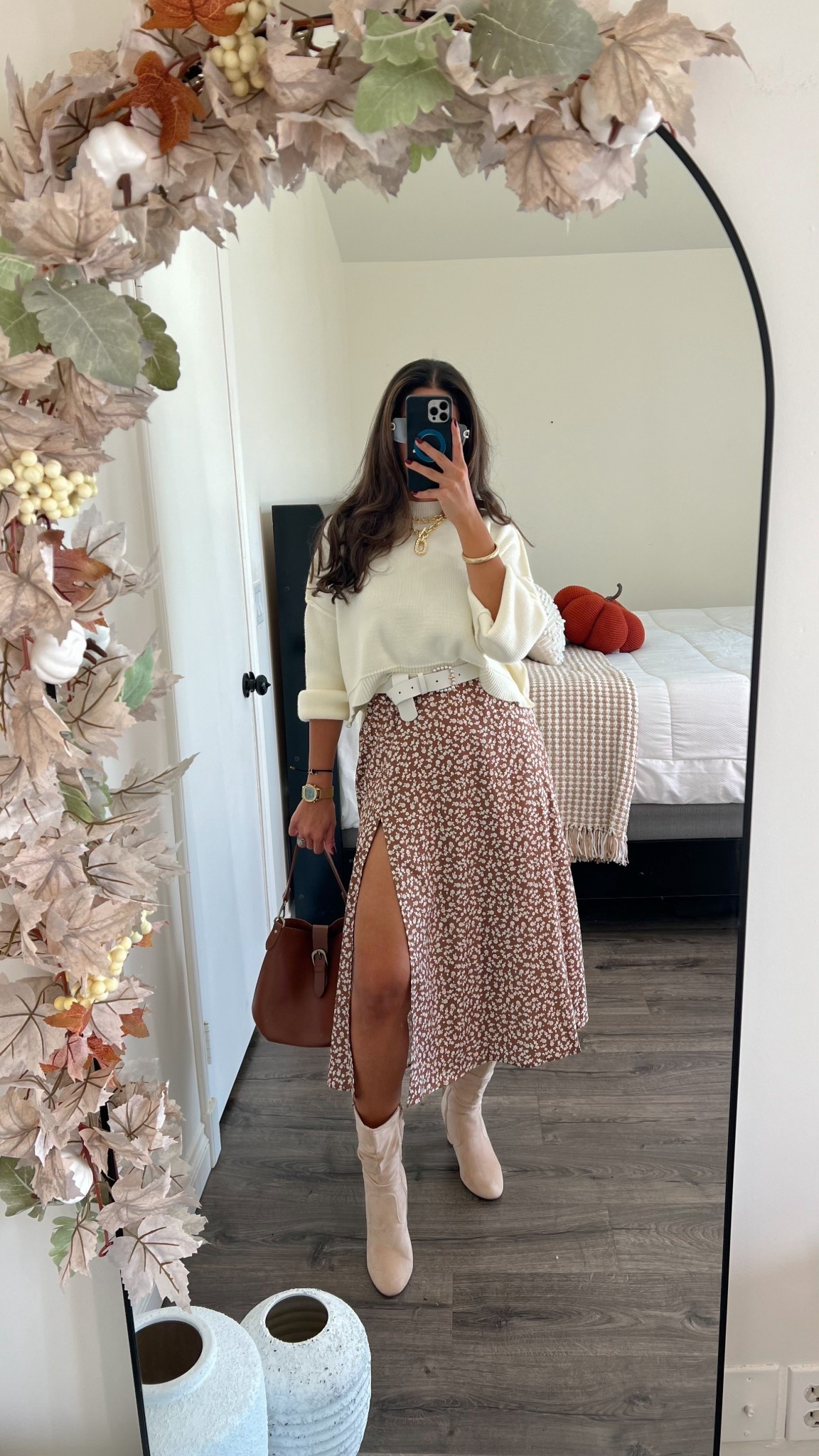 Such a chic look for Thanksgiving 

#LTKSeasonal #LTKFindsUnder50 #LTKStyleTip