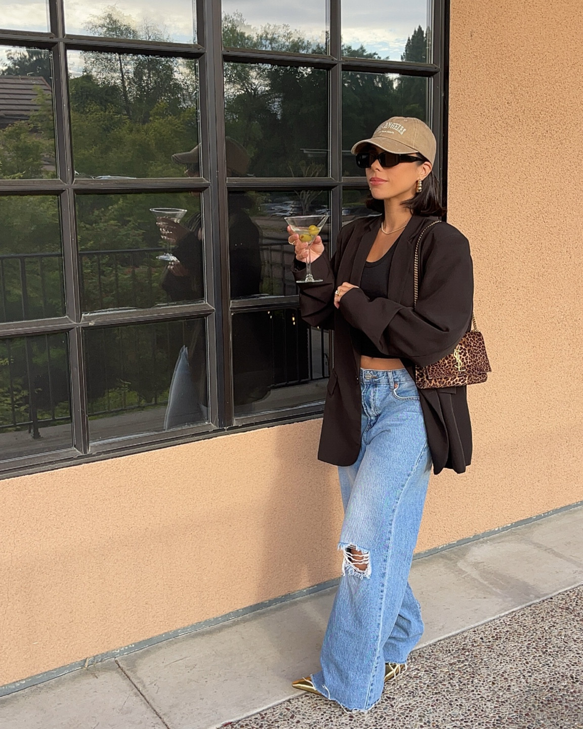 Items available are tagged, but also linked similar 🖤.

#LTKfindsunder50 #LTKstyletip #LTKitbag