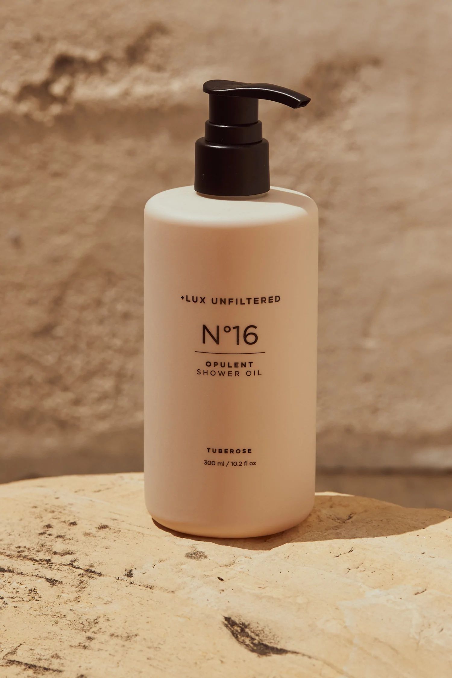 N°16 Opulent Shower Oil | +Lux Unfiltered