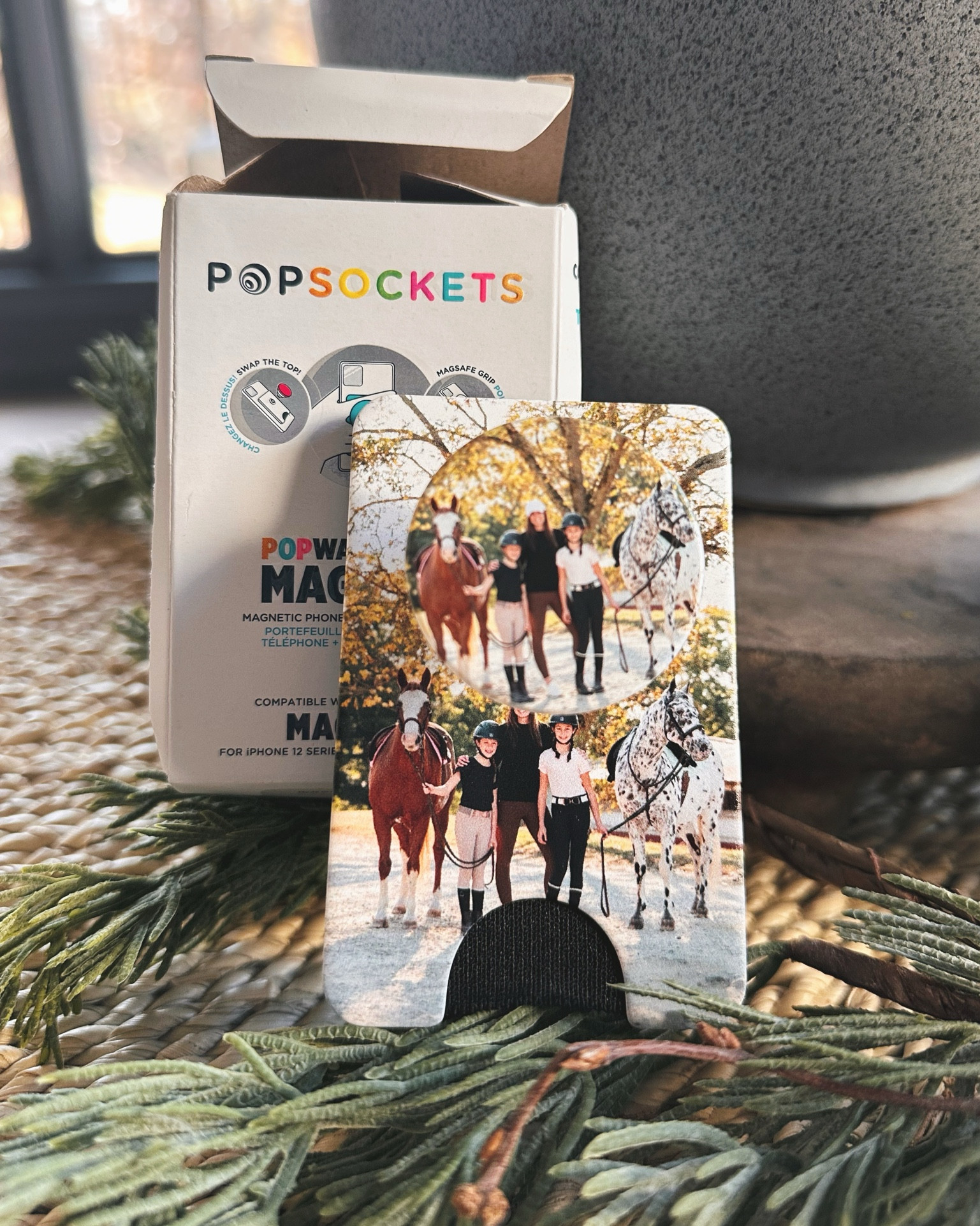 #ad @bestbuy ADORABLE personalized pop socket magnetic wallet, perfect for anyone on your list and the perfect stocking stuffer 🎄 #bestbuy #popsocket #stockings #forhim #forher #wallet

#LTKFindsUnder50 #LTKSeasonal #LTKHoliday