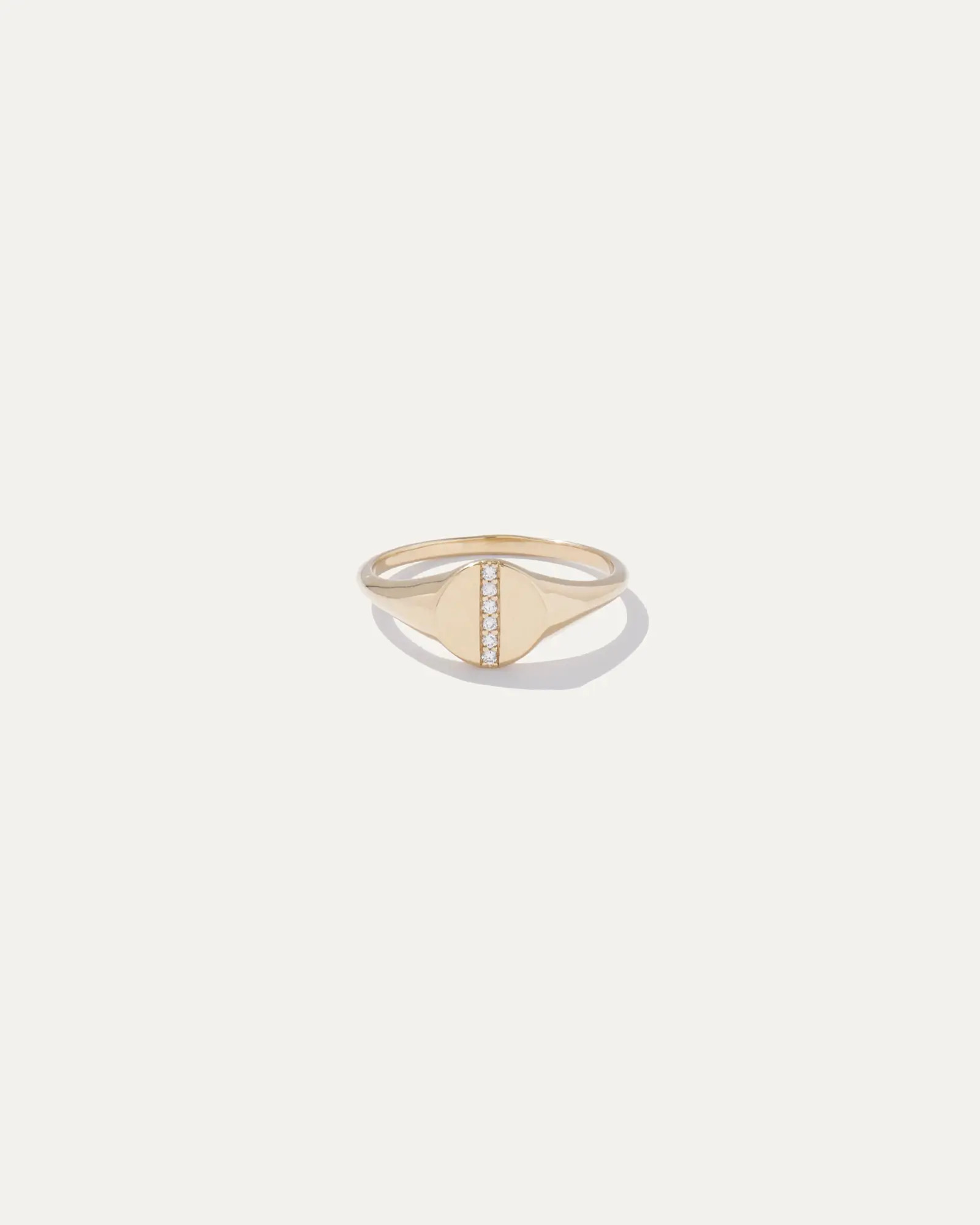 14K Gold Pave Diamond Line Round Signet Ring | Quince