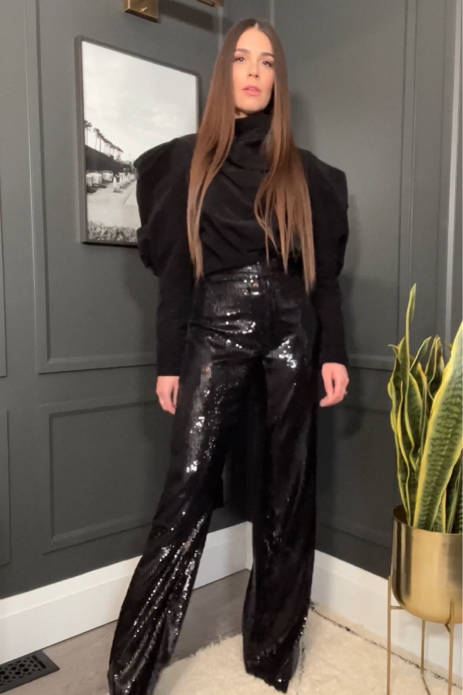 One sequin trouser, 4 ways

#LTKSeasonal #LTKHoliday #LTKstyletip