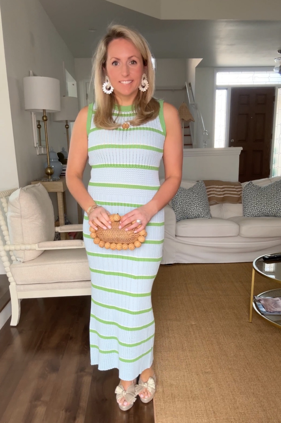 This knit dress from @ramybrook is the best knit dress I’ve ever worn! True to size! 