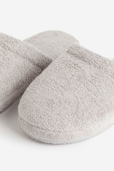 Hausschuhe aus Frottee - Hellgrau - Men | H&M AT | H&M (DE, AT, CH, NL, FI)