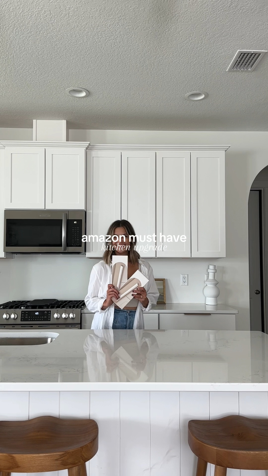 amazon must have | kitchen upgrade 💡 the much needed under cabinet lighting addition with motion detection, long battery life, and 3 color temperatures for day and night use! 

#LTKVideo #LTKFamily #LTKHome