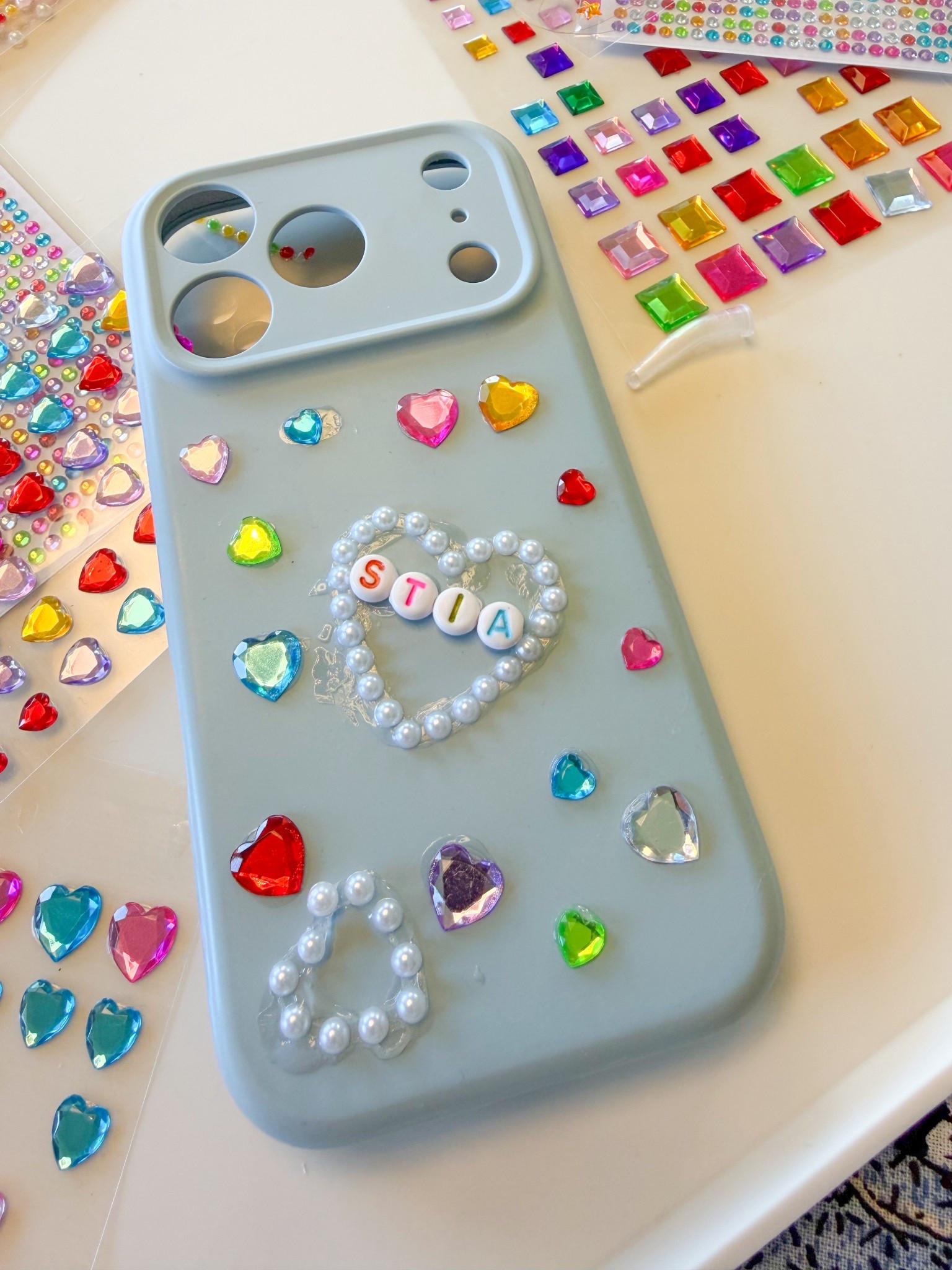 DIY rhinestones 