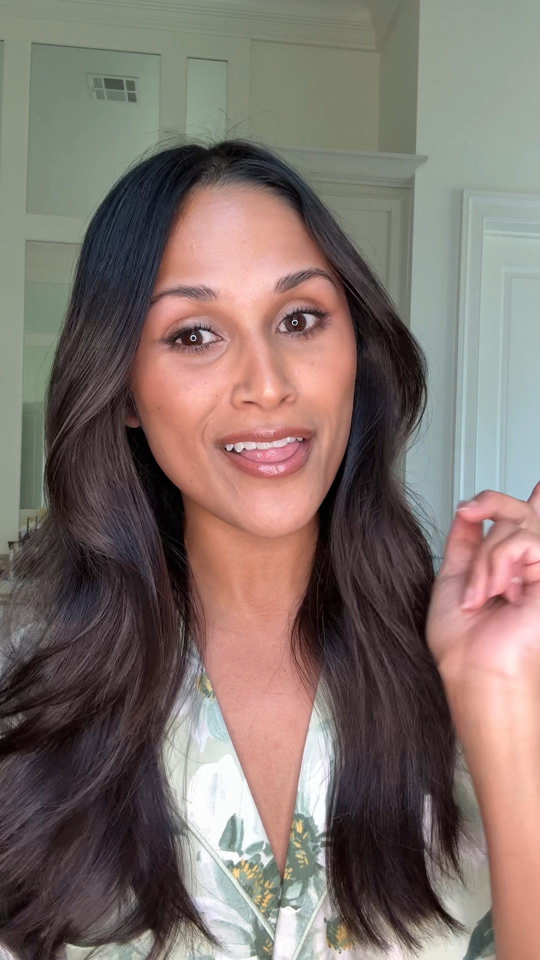 Linking all of the Rhode and dibs products I used for this 5 minute makeup routine that’s both natural & glowy! 

Shades:
Rhode Highlight Milk in Shade 3
Rhode Pocket Bronzer Shade: Sunbed
Rhode Pocket Blush Shade: Sleepy Girl
Rhode Peptide Lip Shade: Lunge
Rhode Peptide Lip Tint Nourishing Glaze: Toast
Dibs Concealer Duo Shade: 410

#LTKgrwm #LTKBeauty

#LTKvlog #LTKgrwm #LTKBeauty