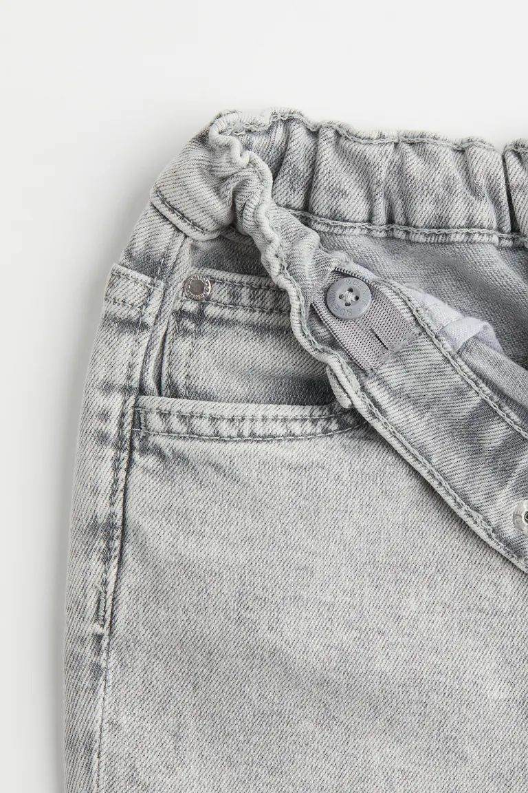 Comfort Stretch Loose Fit Denim Shorts | H&M (US + CA)