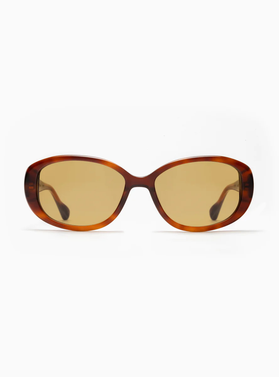 Timeless Sunglasses // Aperçu Eyewear X Claire Rose 03 | Aperçu Eyewear
