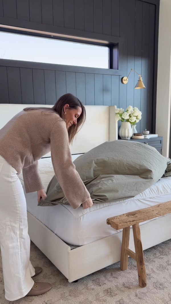The Dried Sage sheets are finally back in stock and this bedding look is one of my…