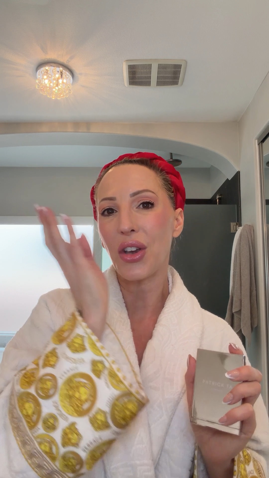 #ad Patrick Ta is one of my favorite makeup brands as the colors are so flattering, the formulas are easy to work with and the color payoff is fabulous! Plus it’s cruelty-free and in the Sephora Sale. This is the creme and powder blush duo and double ended blush brush which is the softest thing ever! @PatrickTaBeauty #patrickta #patricktabeauty #sephorasale 

#LTKBeauty #LTKSaleAlert #LTKgrwm