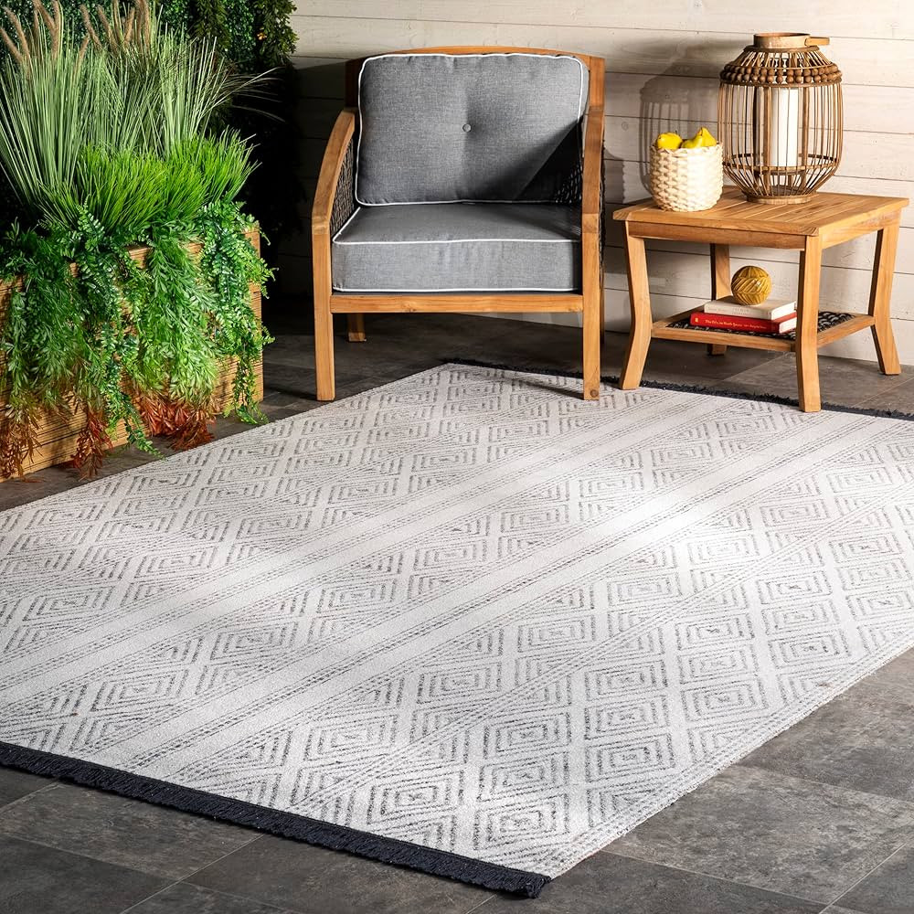 nuLOOM Indoor/Outdoor Striped Miriam Area Rug, 8x10, Grey | Amazon (US)