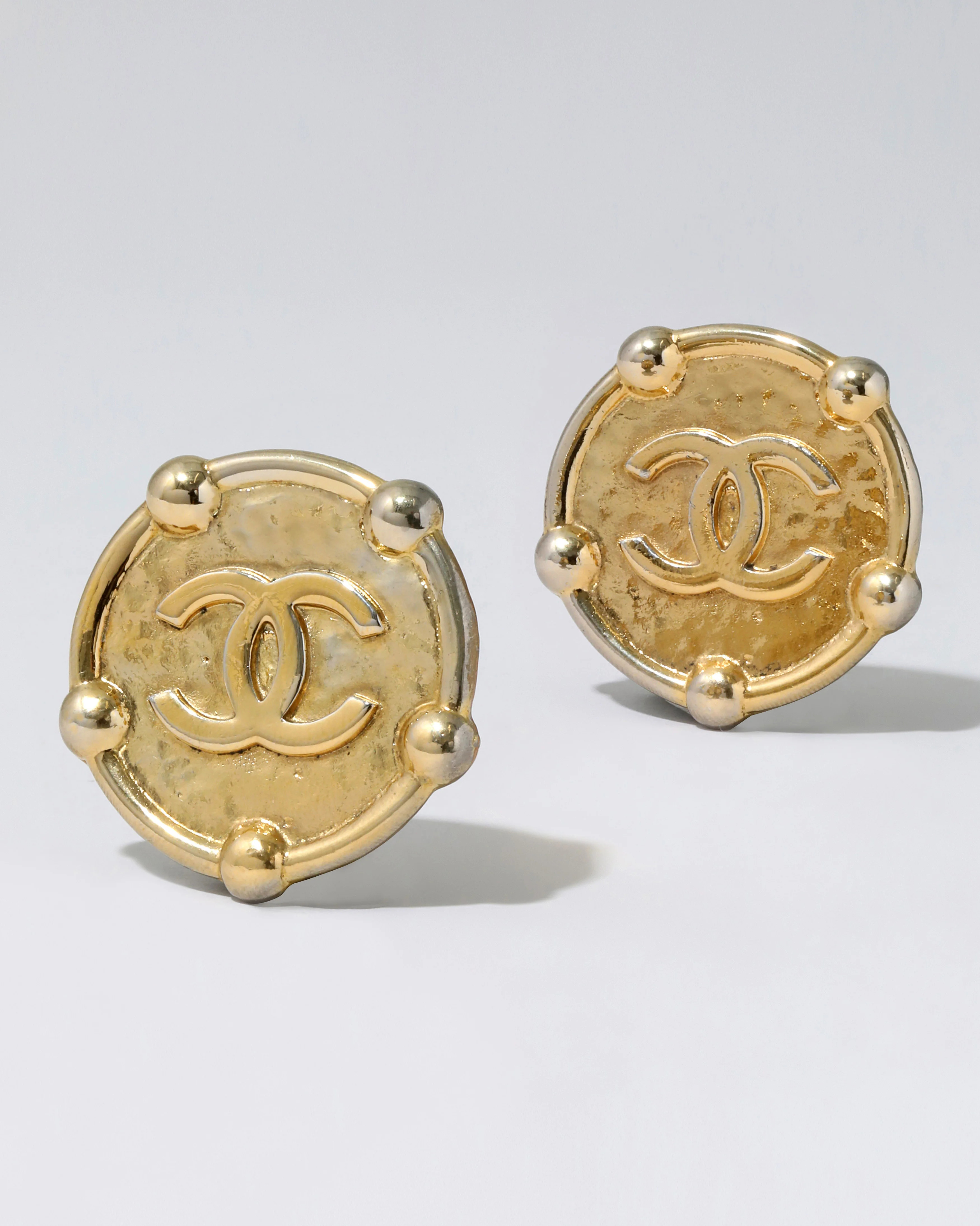 Alexis Bittar Vintage 1980S Chanel Clip Earrings in Gold | Statement Jewelry from Alexis Bittar | Alexis Bittar