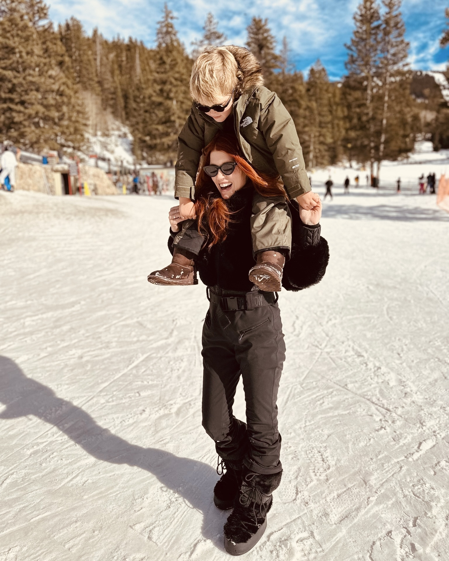 What you see >> What really happened 😂
This kid is built like a bag of bricks…considering this my cardio today 🏋️

#LTKTravel #LTKActive #LTKFamily