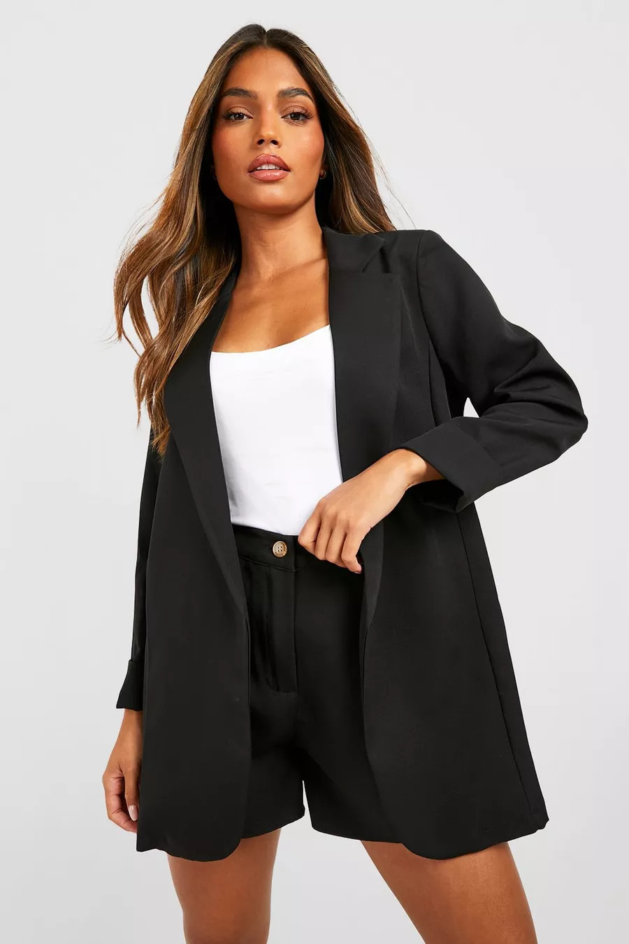 Basic Woven Turn Cuff Relaxed Fit Blazer | Boohoo.com (UK & IE)