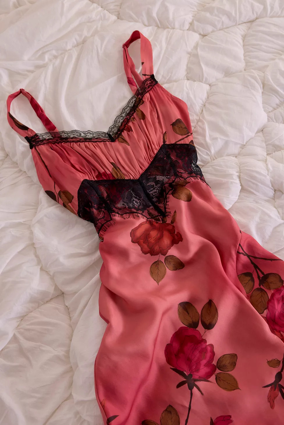 Kimchi Blue Liz Lace Trim Satin Slip Midi Dress | Urban Outfitters (US and RoW)