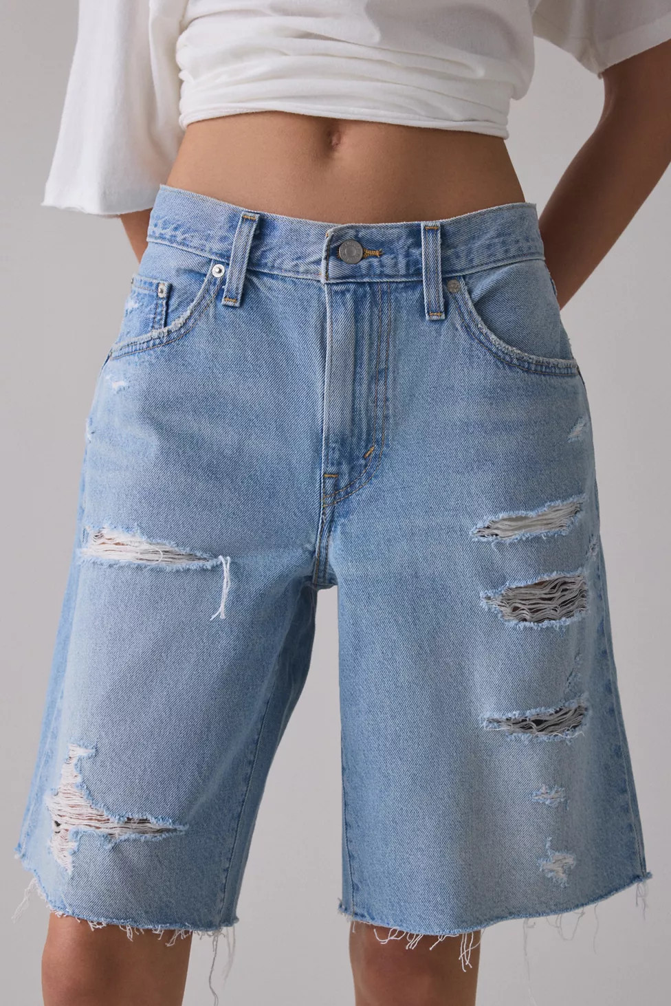 Levi's® Baggy Dad Jorts | Urban Outfitters (US and RoW)