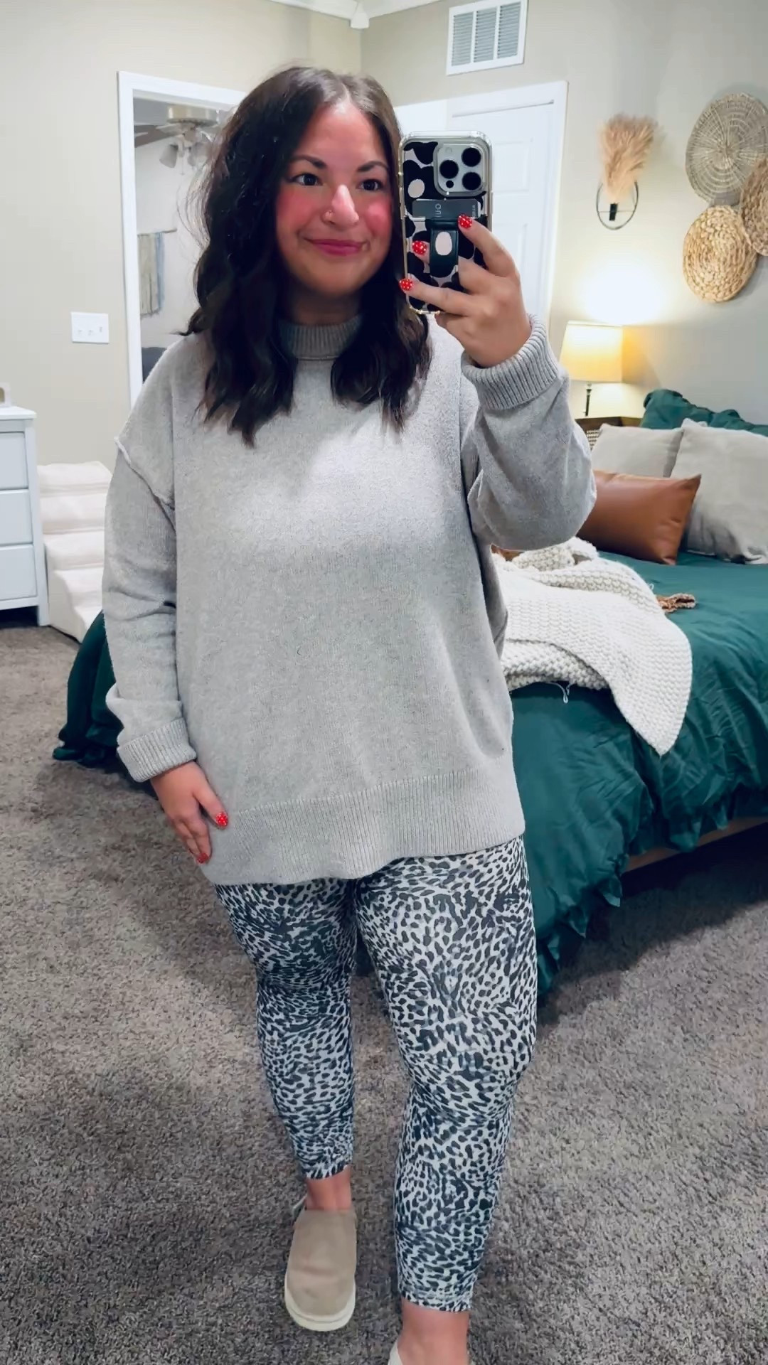 Comfy, simple, and exactly what I want to wear: leggings and a soft sweater.

slip on shoes: fit oversized // wearing a kids 2 (linking adult size below)
leggings: fit true to size // wearing a short medium
sweater: fits oversized // wearing a medium (fits like a large) 

 

#LTKootd #LTKMidsize #LTKFindsUnder100